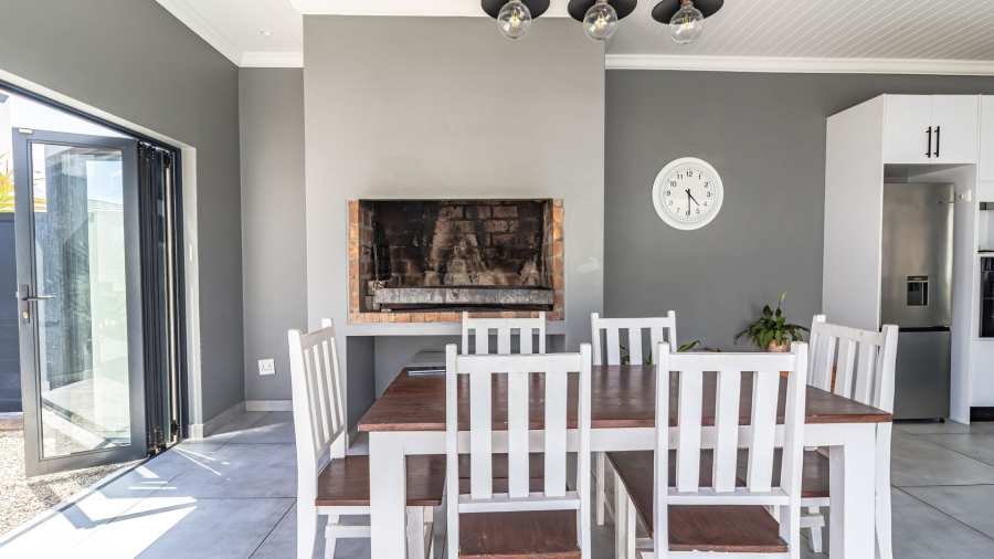 To Let 3 Bedroom Property for Rent in Atlantic Sands Private Estate Western Cape